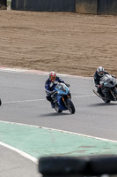 brands-hatch-photographs;brands-no-limits-trackday;cadwell-trackday-photographs;enduro-digital-images;event-digital-images;eventdigitalimages;no-limits-trackdays;peter-wileman-photography;racing-digital-images;trackday-digital-images;trackday-photos